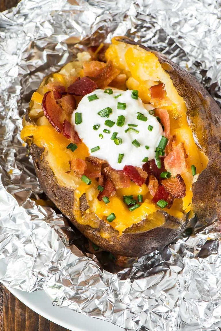 20+ Best Baked Potato Recipes - Fully Loaded Baked Potatoes—Delish.com