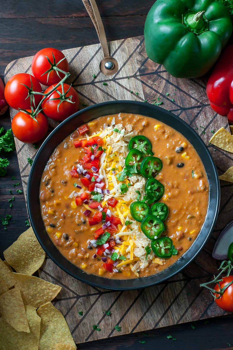 https://hips.hearstapps.com/del.h-cdn.co/assets/17/32/easy-creamy-vegetarian-lentil-tortilla-soup-recipe-peasandcrayons-0010.jpg?crop=0.956xw:0.950xh;0.0442xw,0&resize=980:*