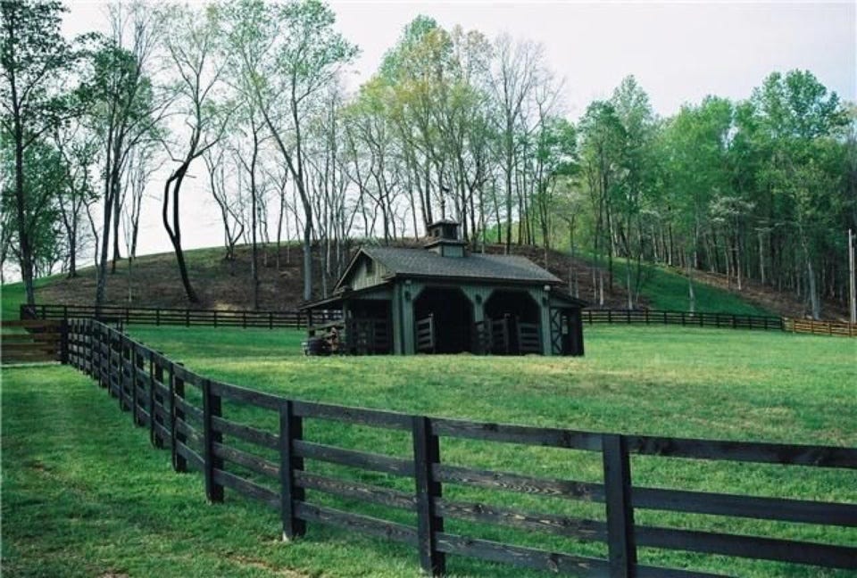 Land lot, Rural area, Grassland, Home fencing, Fence, Pasture, Split-rail fence, Ranch, Croft, Plantation, 