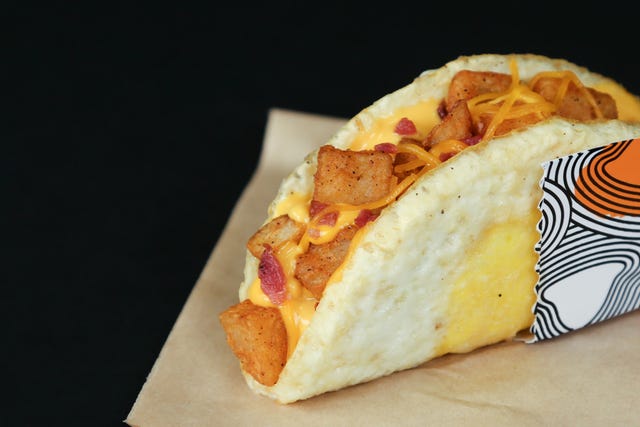 Dish, Food, Cuisine, Ingredient, Baked goods, Dessert, Produce, American food, Breakfast roll, Fast food, 