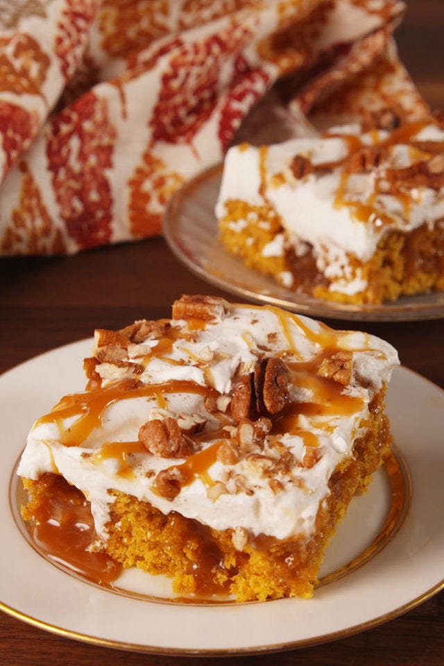 pumpkin-spice-poke-cake