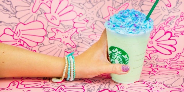 Drink, Wrist, Pink, Drinking straw, Drinkware, Nail, Aqua, Bracelet, Logo, Teal, 