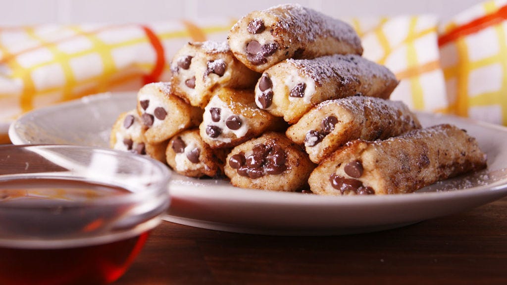 preview for Why Eat French Toast When You Can Have These Cannoli Dippers?