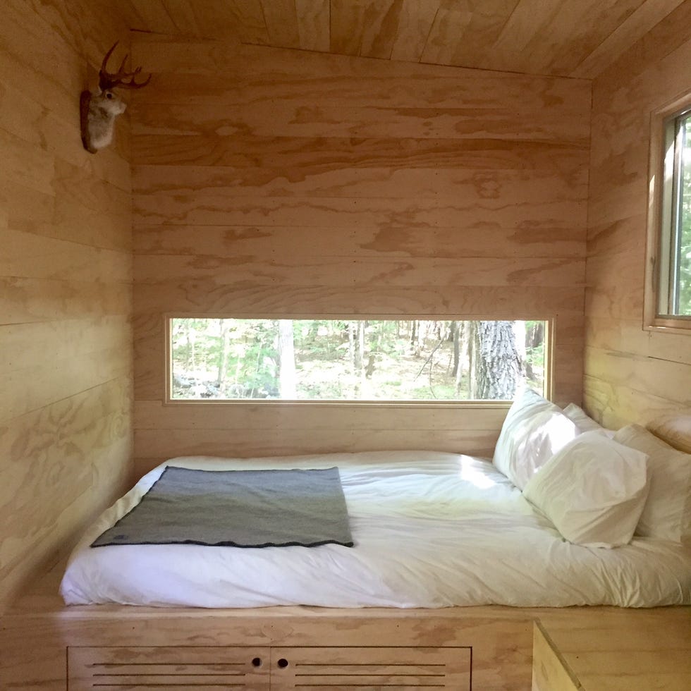 Room, Furniture, Bed, Bedroom, Property, Floor, Interior design, Building, Mattress, Ceiling, 