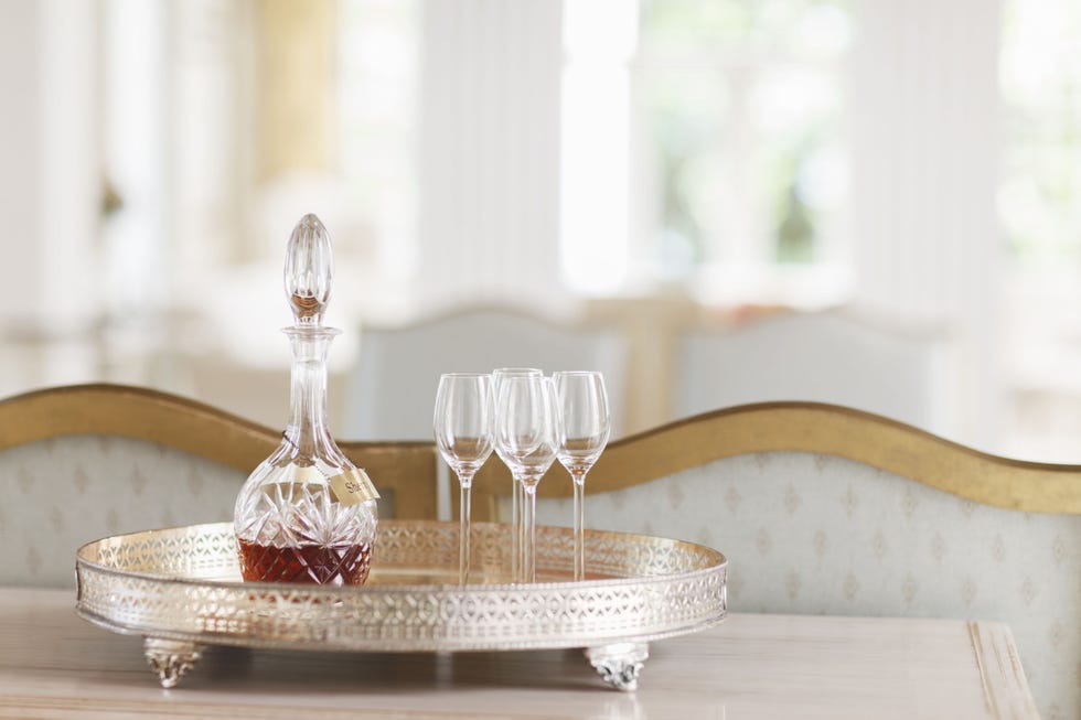 Glass, Room, Serveware, Drinkware, Barware, Dishware, Tableware, Stemware, Home accessories, Transparent material, 