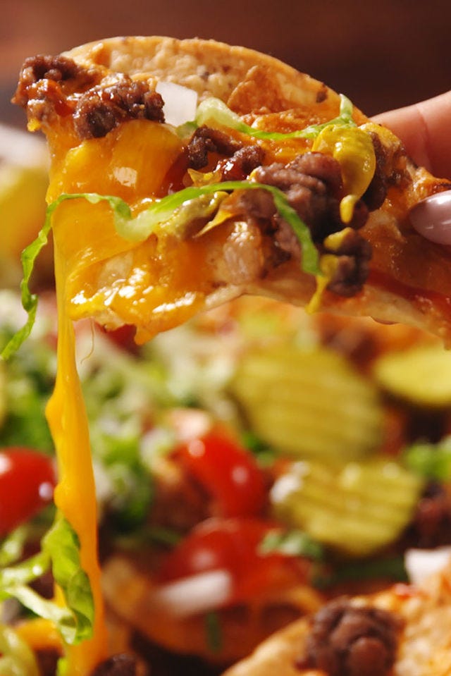 cheeseburger nachos