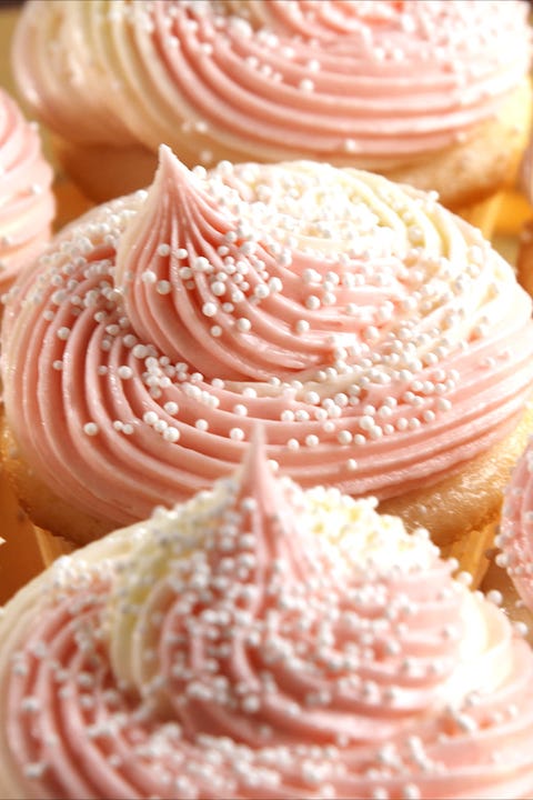 Moscato Cupcakes Vertical moscato cupcakes vertical