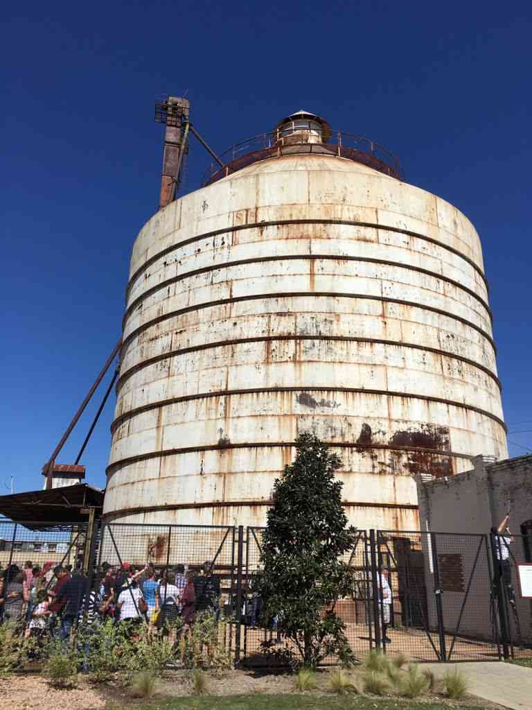Silo, Building, Architecture, Storage tank, Dome, Water tank, 