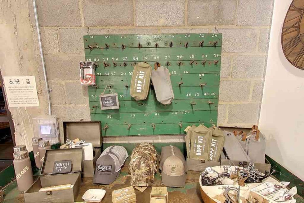 Footwear, Room, Shoe, Interior design, Tile, 