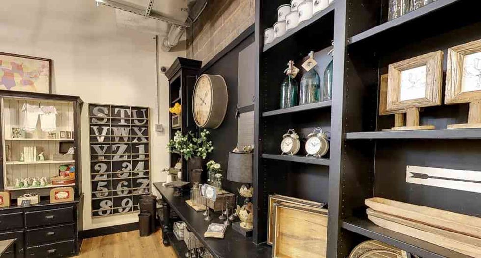 Interior design, Property, Room, Building, Furniture, Shelf, Shelving, Architecture, Loft, Ceiling, 