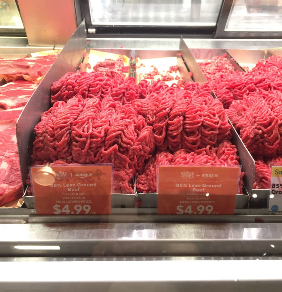 Red meat, Food, Gelato, Pink, Charcuterie, Ground meat, Offal, Beef, Horse meat, Meat, 
