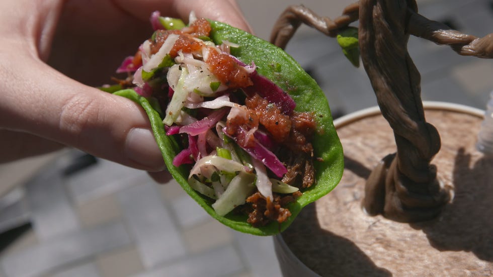 Food, Dish, Cuisine, Ingredient, Korean taco, Vegetarian food, Salad, Taco, Produce, Mexican food, 