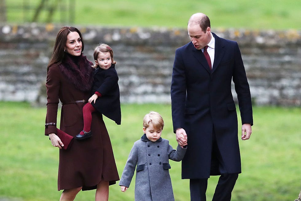 People, Photograph, Standing, Family taking photos together, Suit, Formal wear, Event, Child, Grass, Photography, 