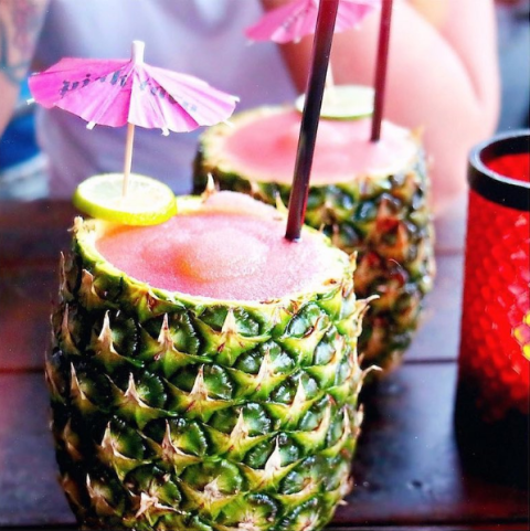 Pineapple, Ananas, Food, Drink, Fruit, Non-alcoholic beverage, Plant, Bromeliaceae, Produce, Cocktail, 