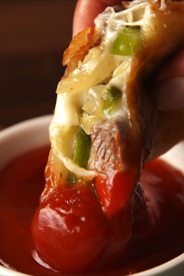 cheesesteak egg rolls