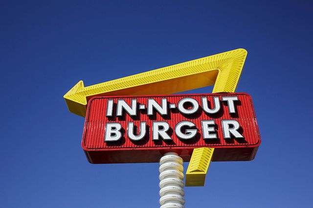 Being An In N Out Managers Could Make You Richer Than Becoming A Lawyer
