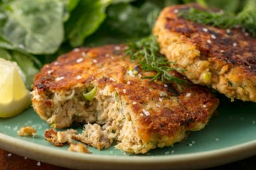 salmon patties horizontal