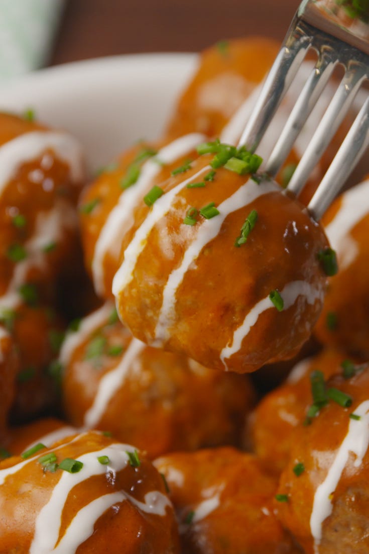 slow cooker buffalo chicken meatballs