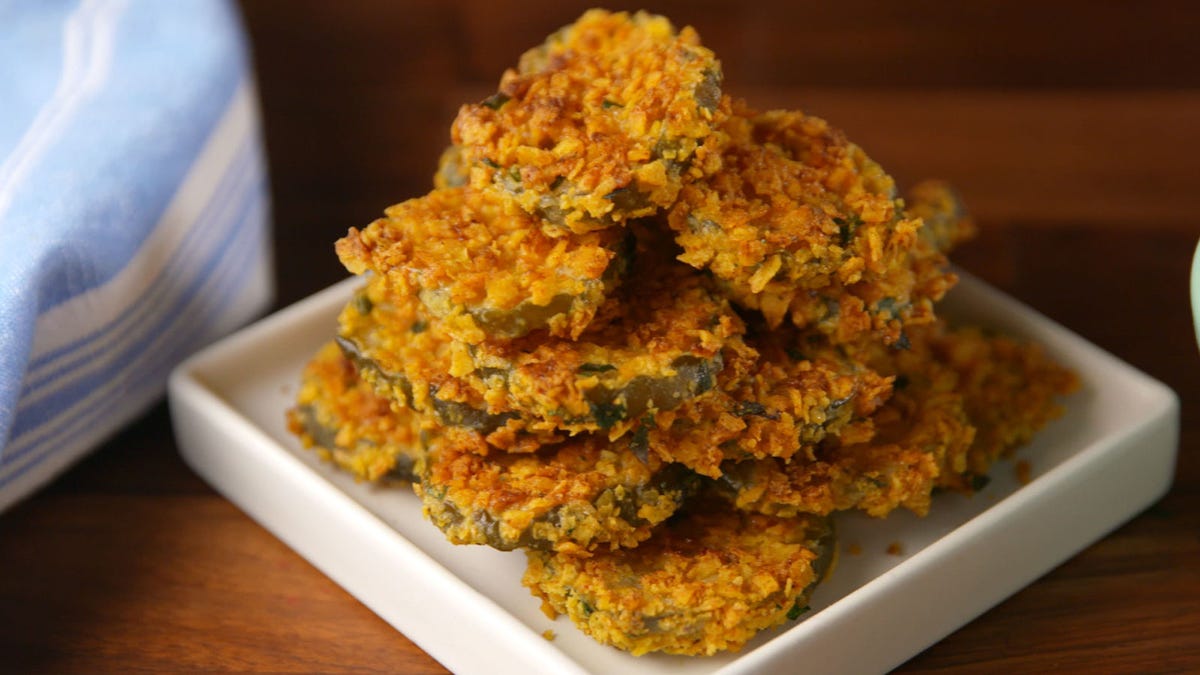 preview for Cool Ranch Pickle Chips Are Frighteningly Good
