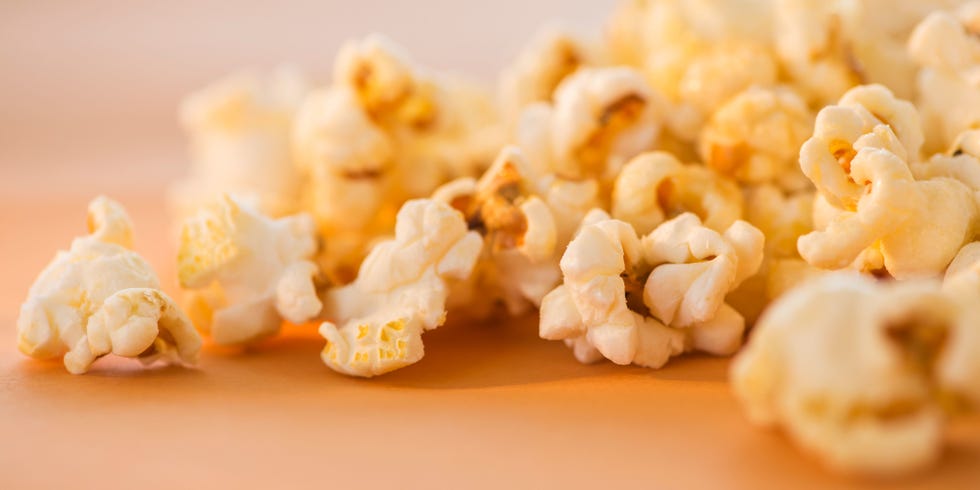 Popcorn, Kettle corn, Food, Cuisine, Snack, Dish, Caramel corn, Ingredient, American food, Vegetarian food, 