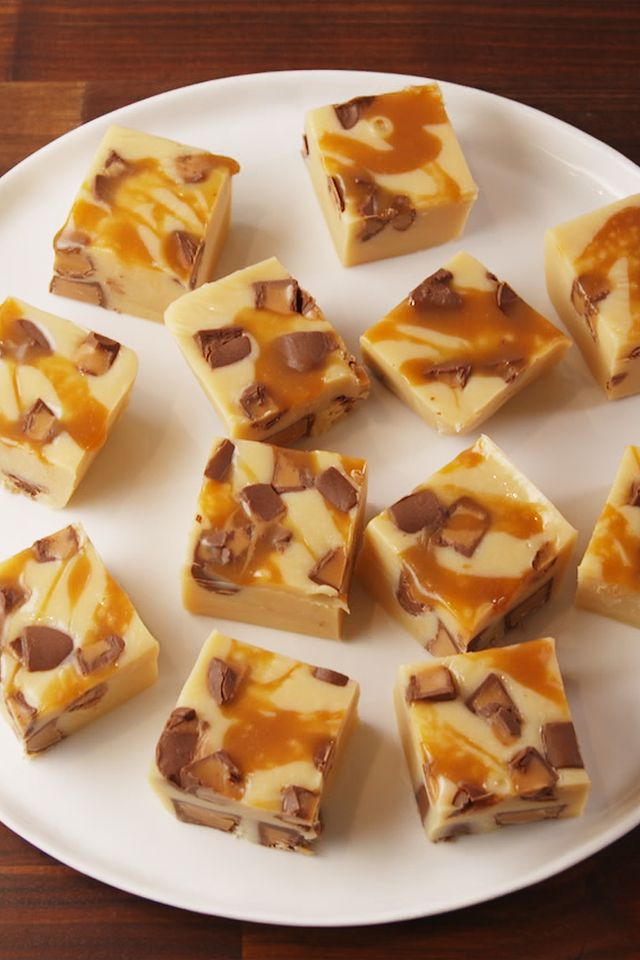 Rolo Fudge Video - How To Make Rolo Fudge