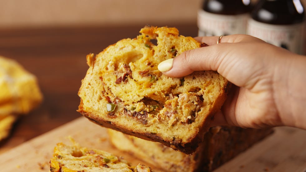 Bacon Cheddar Beer Bread Horizontal