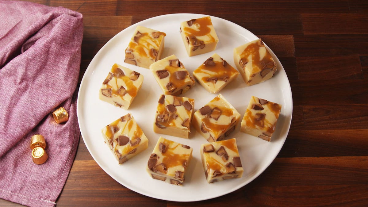 preview for Rolo Fudge Is Here To Make All Your Dreams Come True