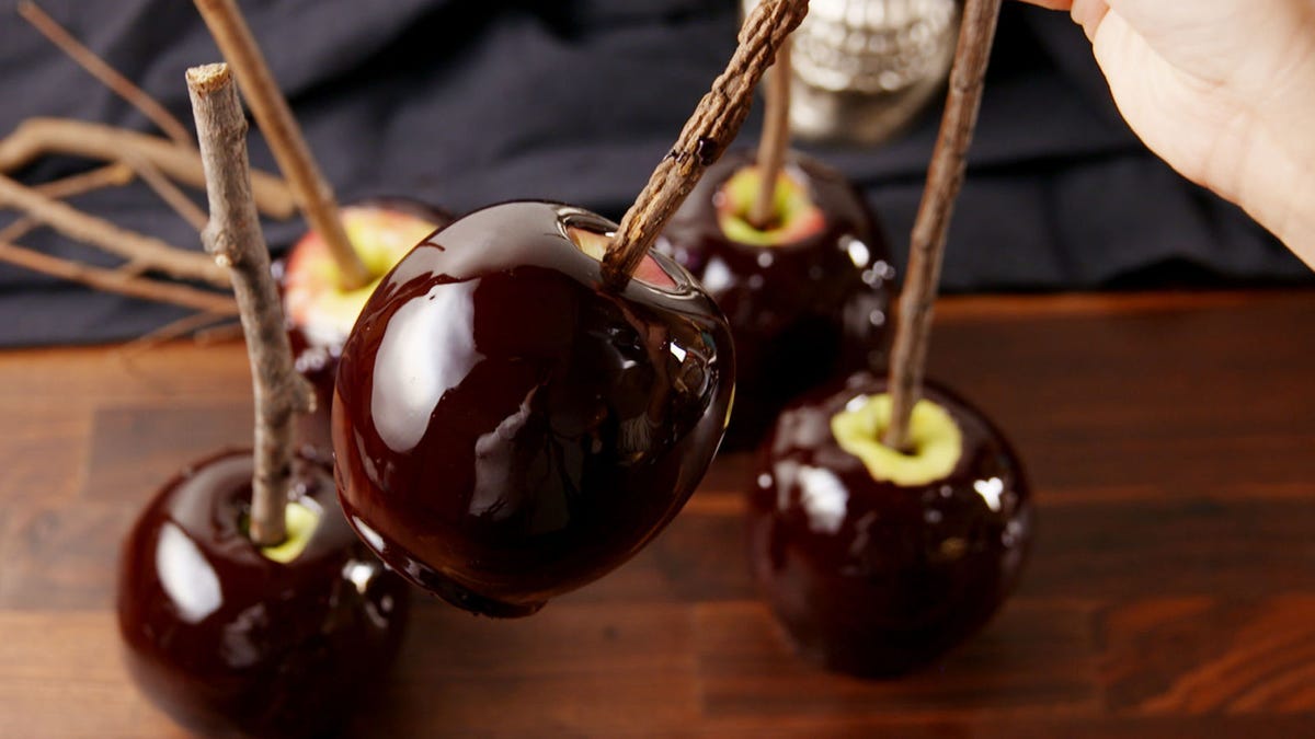 preview for These Poison Apples Are Ridiculously Spooky