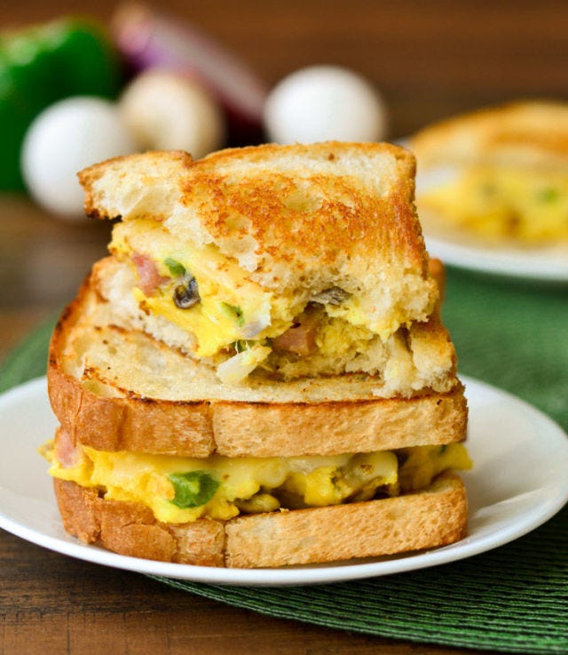 Dish, Food, Cuisine, Ingredient, Breakfast sandwich, Egg sandwich, Melt sandwich, Egg salad, Finger food, Sandwich, 