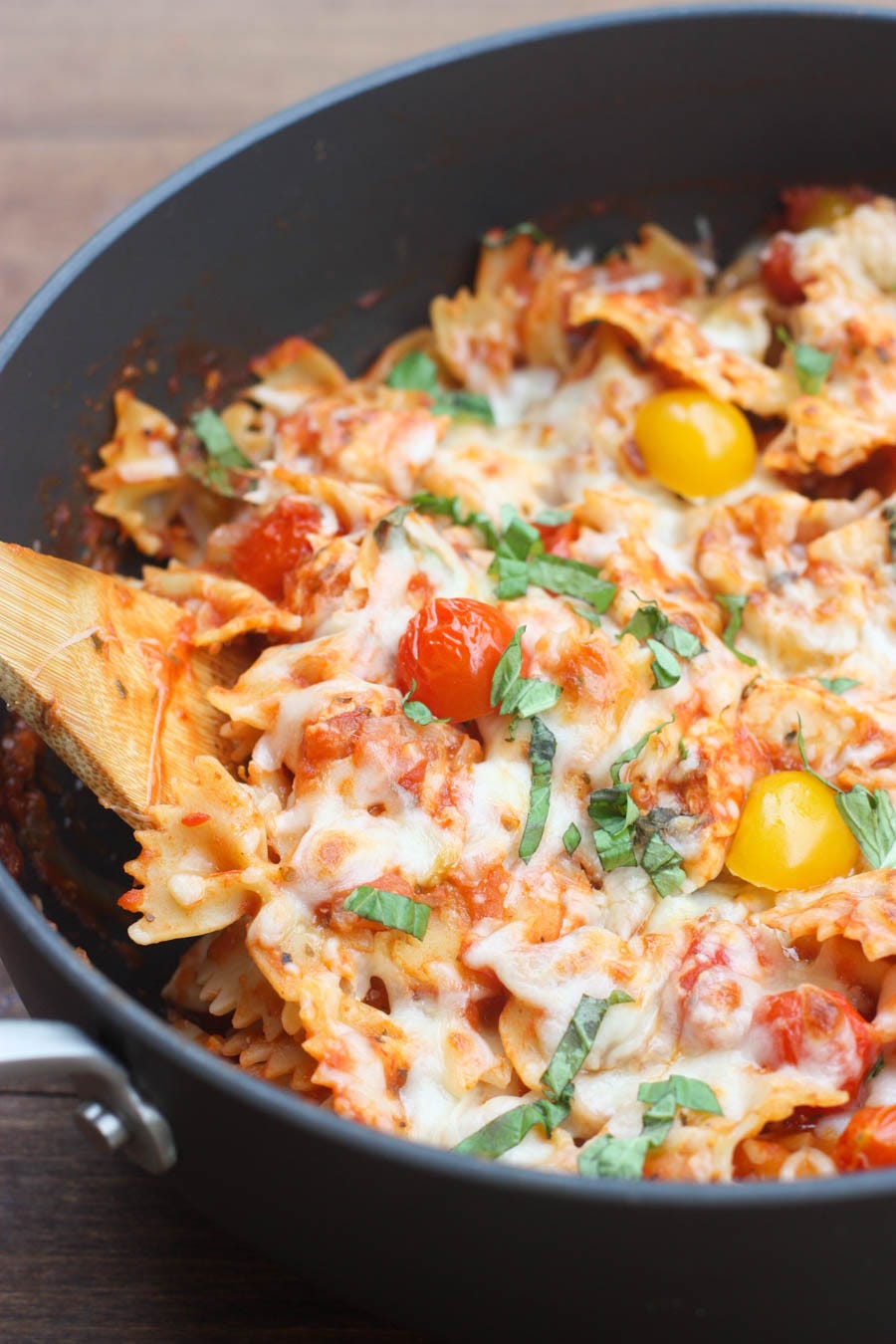 Dish, Food, Cuisine, Ingredient, Comfort food, Meat, Baked ziti, Produce, Staple food, Italian food, 