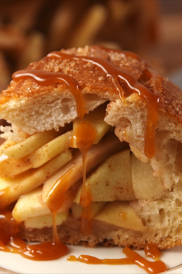 apple-pie-bread-bowl
