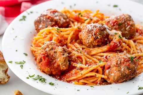 spaghetti and meatballs horizontal