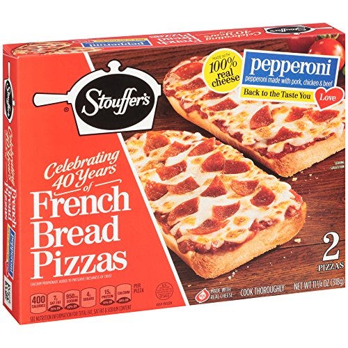 Food, Dish, Cuisine, Ingredient, Pepperoni, Convenience food, American food, Pizza cheese, Chipped beef, Pizza, 