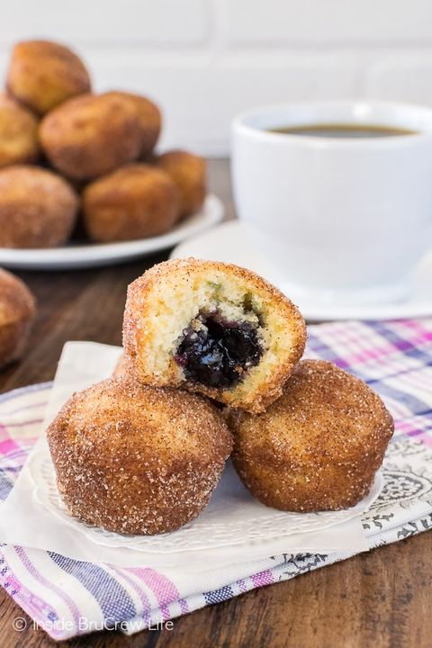 16 Easy Sufganiyot Recipes - How To Make Jelly Donuts for Hanukkah