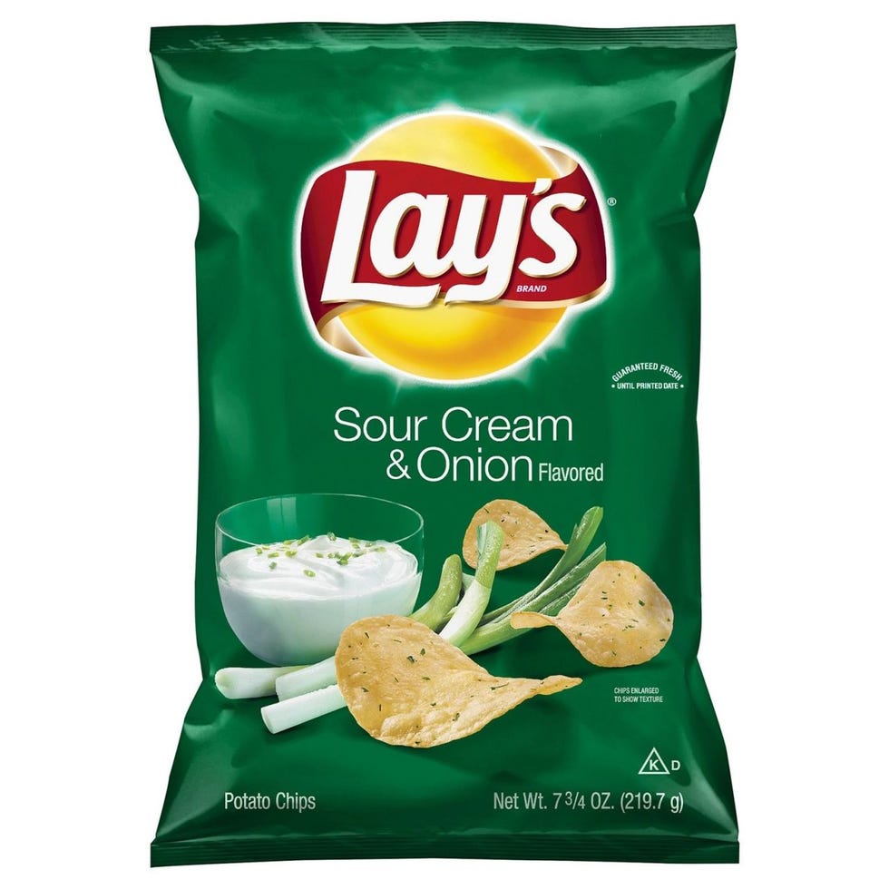 Food, Junk food, Potato chip, Ingredient, Cuisine, Snack, Dish, Gofio, Sour cream, 