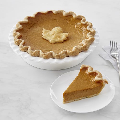 Sweet Things Pumpkin Pie with Leaf