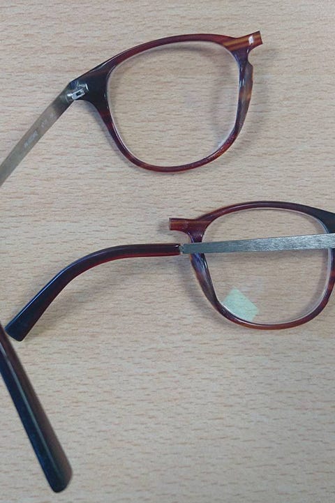 Eyewear, Glasses, Personal protective equipment, Vision care, Sunglasses, Eye glass accessory, Transparent material, Spectacle, Material property, 