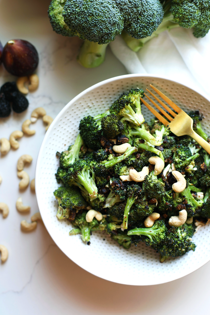 Food, Broccoli, Leaf vegetable, Vegetable, Cruciferous vegetables, Cuisine, Dish, Ingredient, Spring greens, Vegetarian food, 