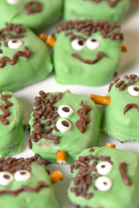 41 Easy Halloween Cookie Recipes - Cute Halloween Cookies