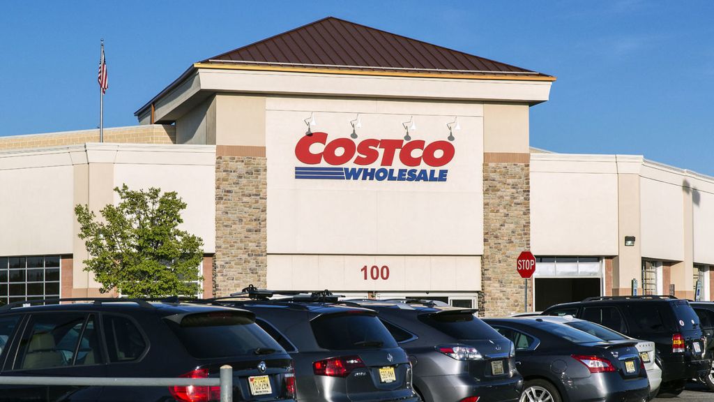 Costco Was Awarded Best Company Culture Based On Employee Ratings ...