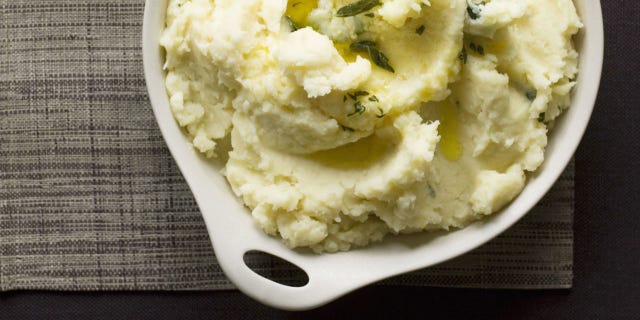 Dish, Food, Mashed potato, Cuisine, Ingredient, Purée, Ice cream, Instant mashed potatoes, Frozen dessert, Colcannon, 