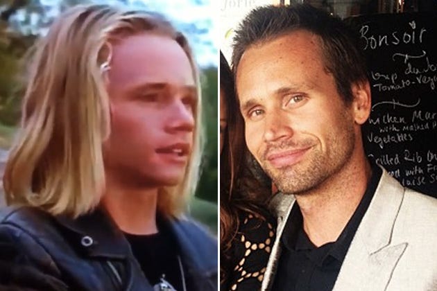 Hair, Facial hair, Hairstyle, Beard, Forehead, Blond, Long hair, Smile, Surfer hair, Brown hair, 