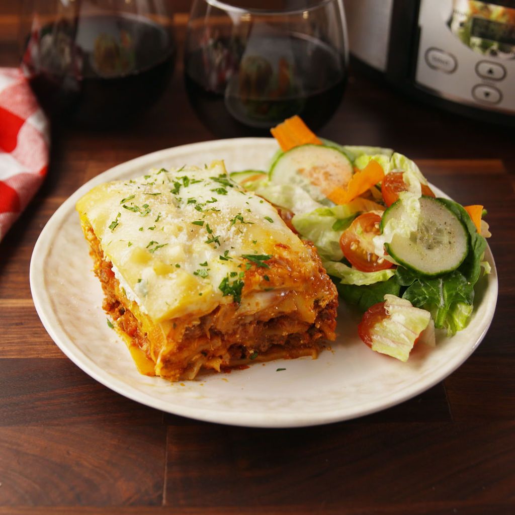 This Crock-Pot Lasagna Never Lets Us Down