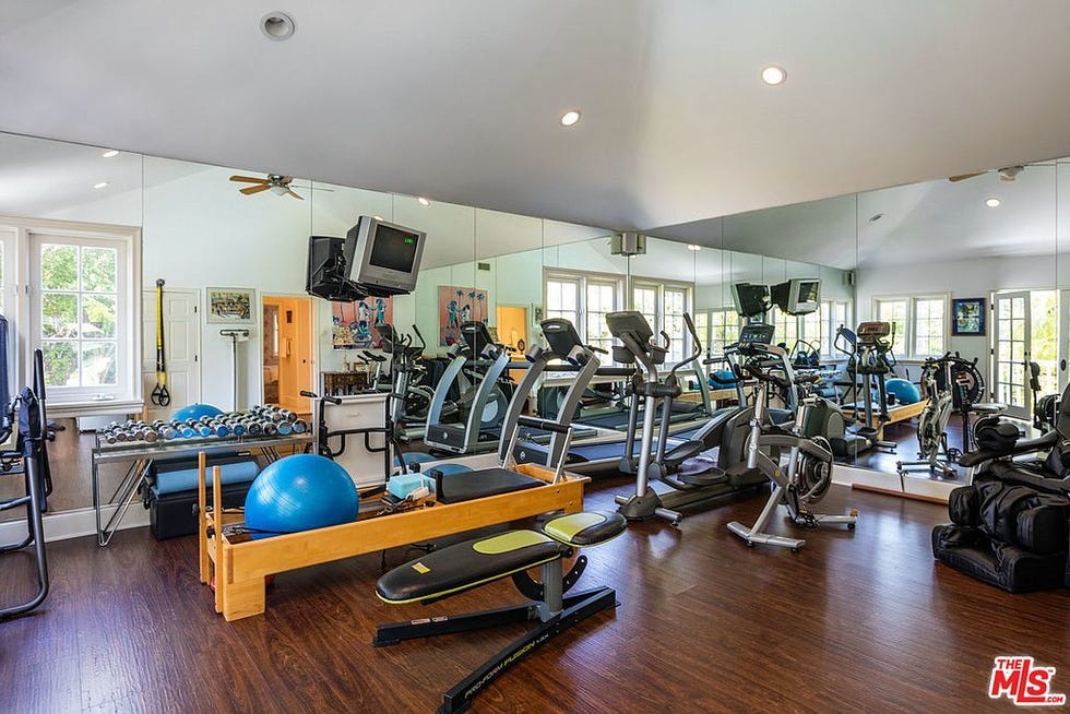 Gym, Room, Sport venue, Physical fitness, Property, Real estate, Leisure centre, Exercise, Condominium, Leisure, 
