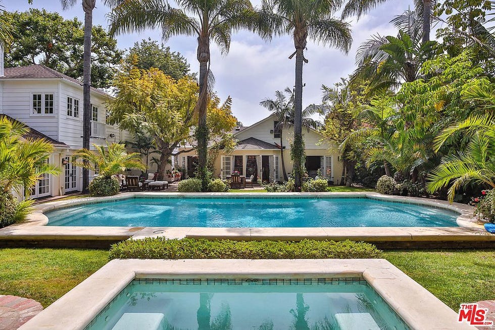 Swimming pool, Property, Home, House, Real estate, Estate, Natural landscape, Building, Residential area, Backyard, 