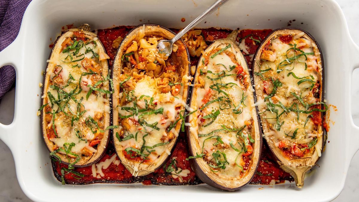preview for You Won't Miss The Pasta In This Stuffed Eggplant Parm