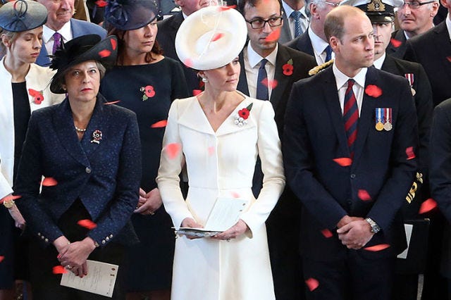 Uniform, Event, Military officer, Ceremony, Naval officer, Military uniform, Navy, Tradition, Gesture, Smile, 