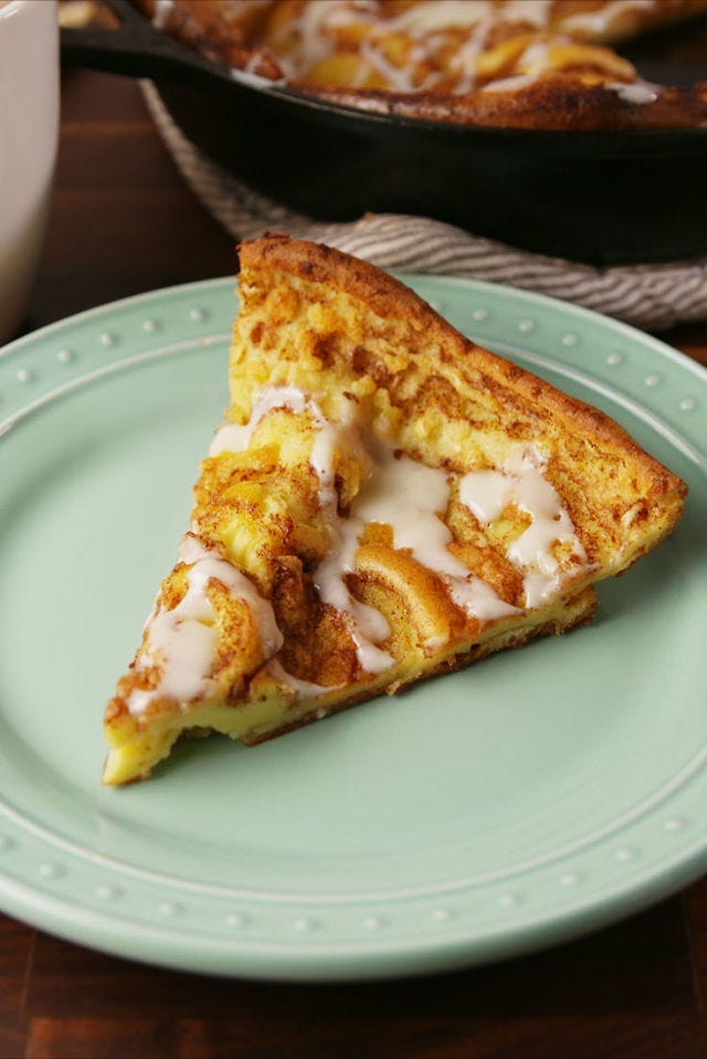 Cinnamon Dutch Baby Vertical