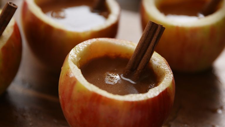 Making Boozy Apple Cider Video — Boozy Apple Cider Recipe How To Video