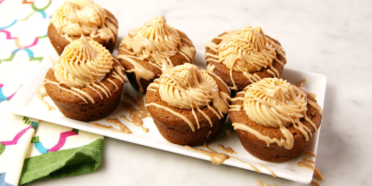 Caramel Gingerbread Cookie Cups 